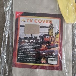 Outdoor 70in TV Cover with Remote Control Pocket